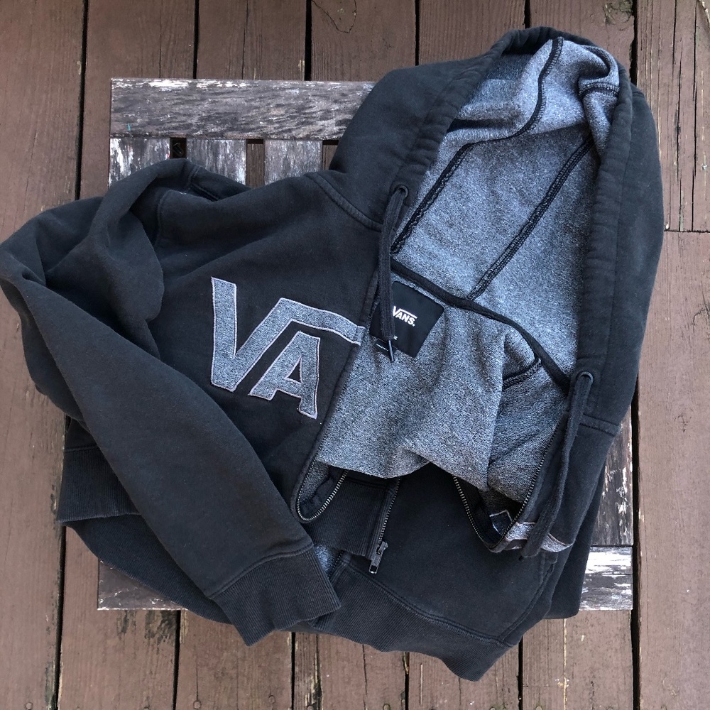vans zip up hoodie
